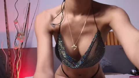 miahertz online show from November 7, 2025, 11:32 am