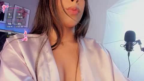 miajones blowjob online show from March 9, 2026, 2:15 am