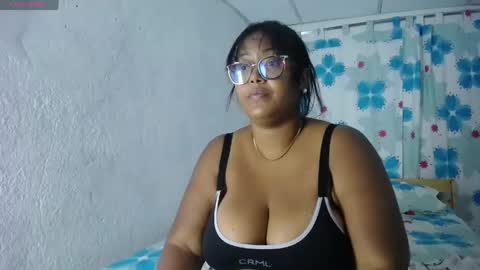 miajoseph_ online show from April 16, 2026, 3:07 am