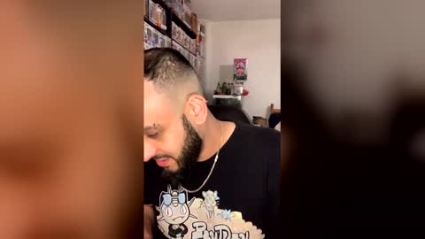 Mark online show from April 13, 2026, 5:02 am