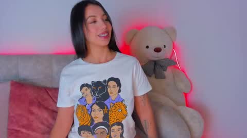 Snapshot of miakris1 chatting on February 14, 2025, 10:49 am miakris1 online show from February 14, 2025, 10:49 am