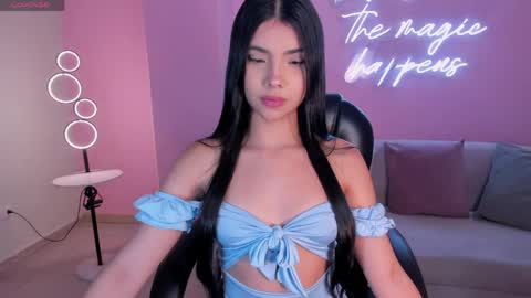 Call me Mia  online show from April 18, 2026, 7:58 pm