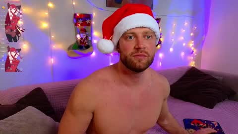 BestMarriedCouple online show from December 28, 2024, 7:22 am