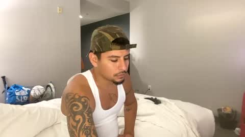 miamiclos1 online show from January 15, 2025, 10:24 pm