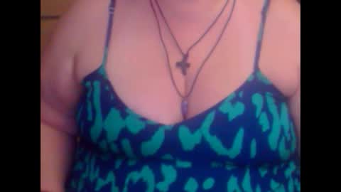 maya online show from October 17, 2025, 7:27 pm