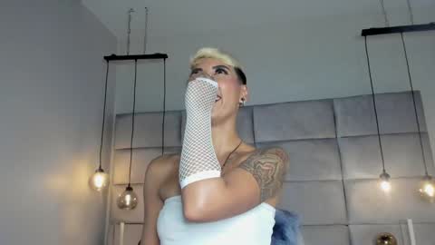 Mia Morgann online show from January 29, 2025, 6:07 pm