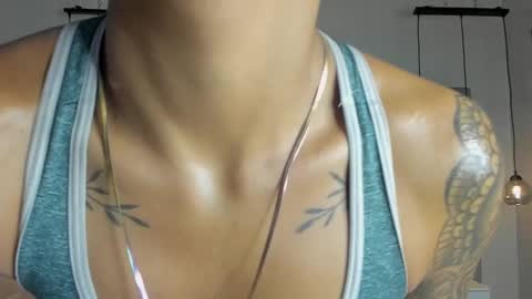 Mia Morgann online show from February 8, 2025, 12:17 pm