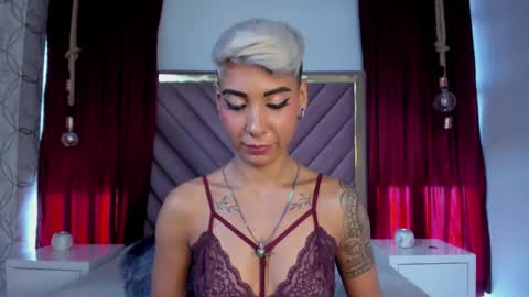 Mia Morgann online show from February 20, 2025, 2:46 pm