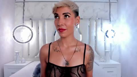 Mia Morgann online show from February 27, 2025, 6:42 pm