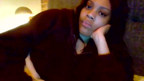 MiaMuffn online show from October 10, 2025, 6:23 am