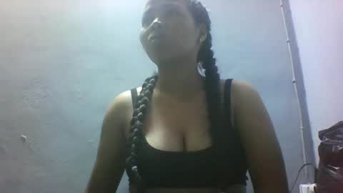 Snapshot of miarii chatting on September 22, 2025, 5:59 pm miarii online show from September 22, 2025, 5:59 pm