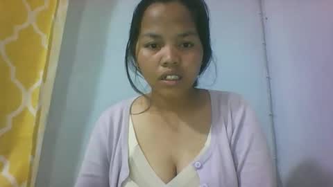 Snapshot of miarii chatting on October 3, 2025, 7:38 am miarii online show from October 3, 2025, 7:38 am