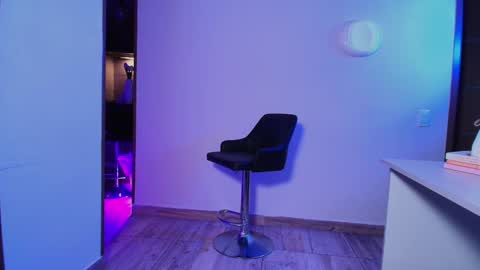 My name is Mia  Please say hello I like to chat with you. If you have requests or dirty talk please use tip online show from December 28, 2024, 1:06 pm