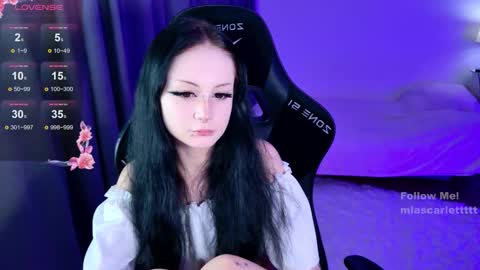 Mia  online show from February 22, 2026, 4:16 pm