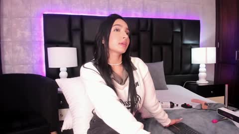 Mia Sweetth online show from December 27, 2024, 6:53 pm