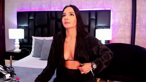 Mia Sweetth online show from February 21, 2025, 11:44 am