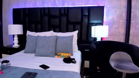 Mia Sweetth online show from March 3, 2025, 12:05 pm