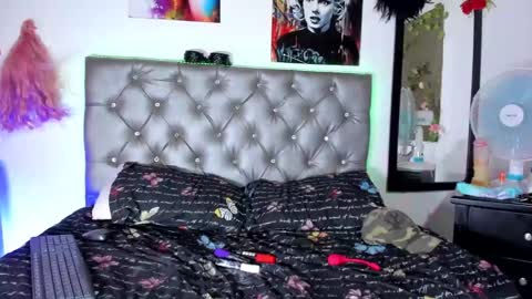 Mariana  online show from January 17, 2025, 10:23 pm