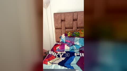 Snapshot of miavanessa_high chatting on March 22, 2026, 2:26 am MIA VANESSA online show from March 22, 2026, 2:26 am