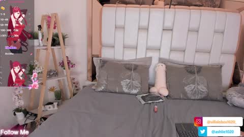 Mia Villalobos online show from January 22, 2025, 12:17 pm