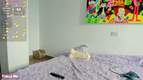 Mia Villalobos online show from January 11, 2026, 8:47 pm