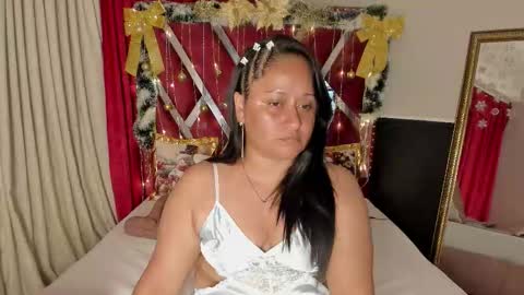 micaelahott_ online show from December 14, 2025, 3:34 am