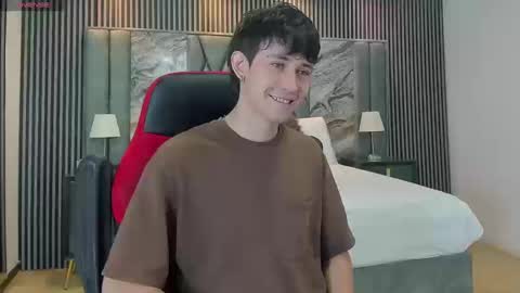 Michael online show from September 9, 2025, 1:54 pm