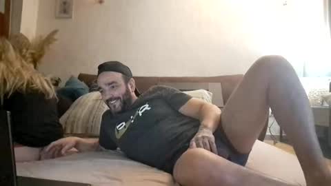 Snapshot of michael666c chatting on February 28, 2025, 10:17 pm michael666c online show from February 28, 2025, 10:17 pm