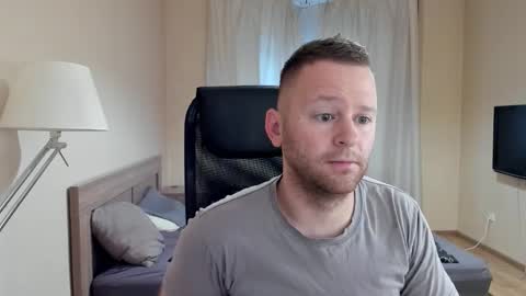 Michael Birkin online show from September 27, 2025, 4:06 am