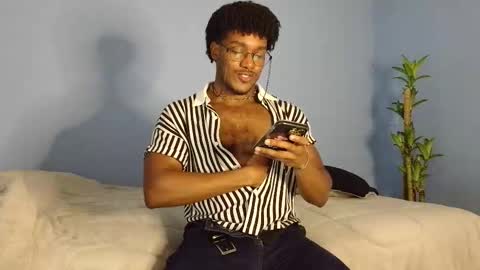 Michael online show from September 20, 2025, 2:56 am