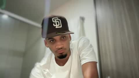 Angel online show from March 2, 2025, 3:59 pm