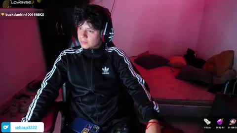 michael independent model  online show from March 8, 2025, 1:50 am