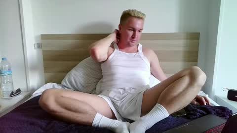 michael_sexdevil online show from May 17, 2026, 5:53 pm
