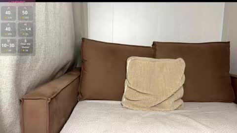 michaelbradley_for_u online show from September 19, 2025, 8:31 pm