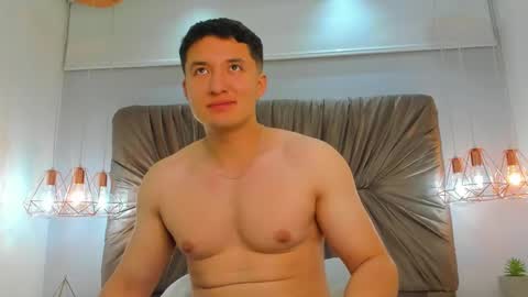Snapshot of michaelconnor_ chatting on December 18, 2024, 1:45 pm MichaelConnor online show from December 18, 2024, 1:45 pm