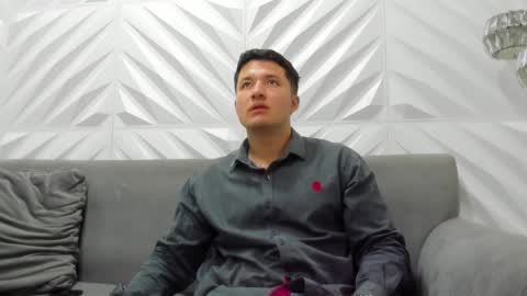 Snapshot of michaelconnor_ chatting on December 24, 2024, 11:06 am MichaelConnor online show from December 24, 2024, 11:06 am