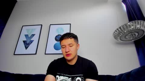 Snapshot of michaelconnor_ chatting on January 14, 2025, 12:03 pm MichaelConnor online show from January 14, 2025, 12:03 pm