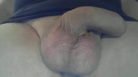 Snapshot of michaels_cock chatting on January 1, 2025, 4:07 pm Michael online show from January 1, 2025, 4:07 pm