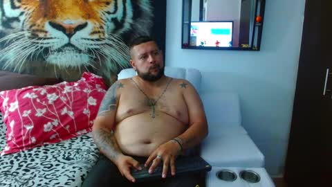 michell_myers online show from January 27, 2025, 8:49 pm