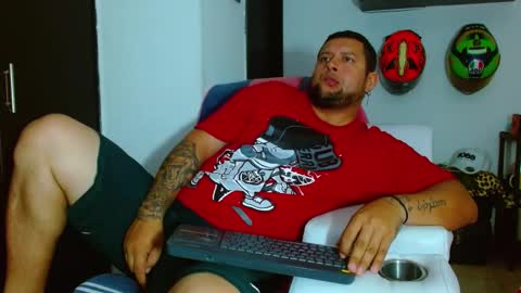 michell_myers online show from February 27, 2025, 2:32 pm