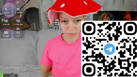 Snapshot of michelle_blond chatting on October 7, 2025, 7:16 am michelle_blond online show from October 7, 2025, 7:16 am