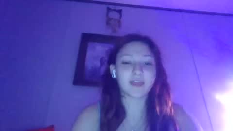 michelle_bunny2404 online show from May 3, 2026, 3:12 am