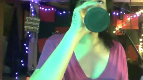 michelle_flowers online show from September 22, 2025, 2:57 am