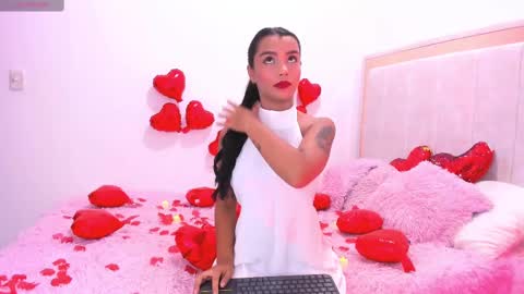 Snapshot of michelle_madson_ chatting on February 14, 2025, 1:29 pm michelle_madson_ online show from February 14, 2025, 1:29 pm