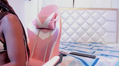 michelleblair1 online show from March 28, 2026, 1:11 pm