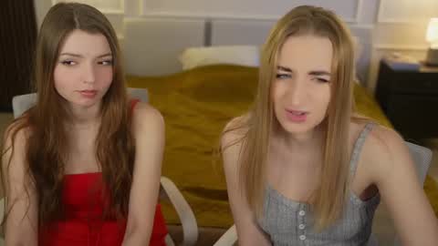 Snapshot of michelleinlove4u chatting on February 14, 2025, 12:14 pm Michelle online show from February 14, 2025, 12:14 pm