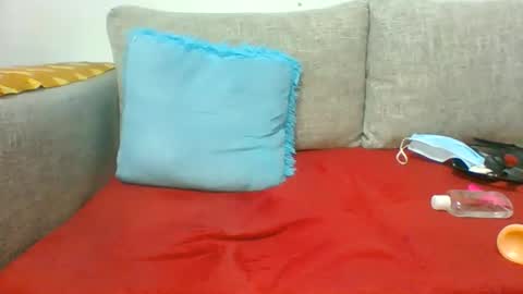 Snapshot of michellevice chatting on June 6, 2026, 5:28 pm michellevice online show from June 6, 2026, 5:28 pm