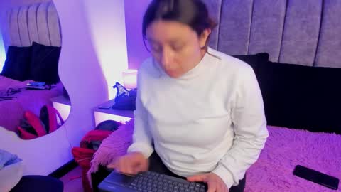 michonne_09 online show from March 27, 2026, 9:03 pm