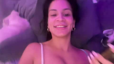 Skye online show from February 7, 2025, 4:48 am