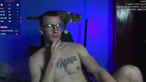 Mickey online show from March 4, 2025, 1:06 pm